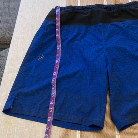 Mens Salomon Pulse Running Shorts - 7" Size L EUC - Picture 6 of 7